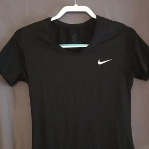 Nike tshirt